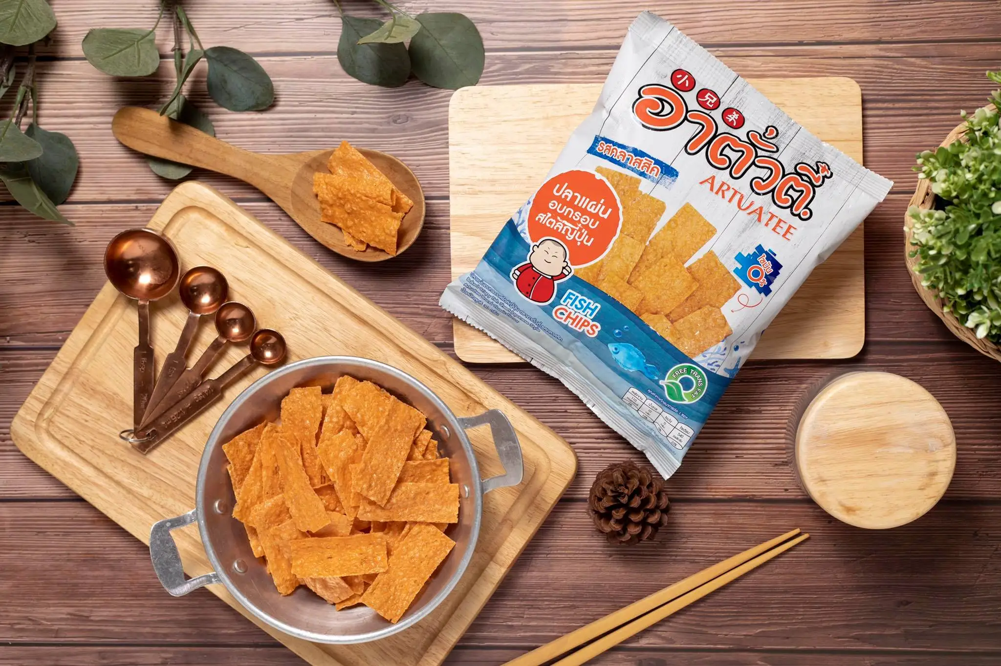 Artuatee Original Taste 30 gram healthy fish chips snack best seller of Thailand