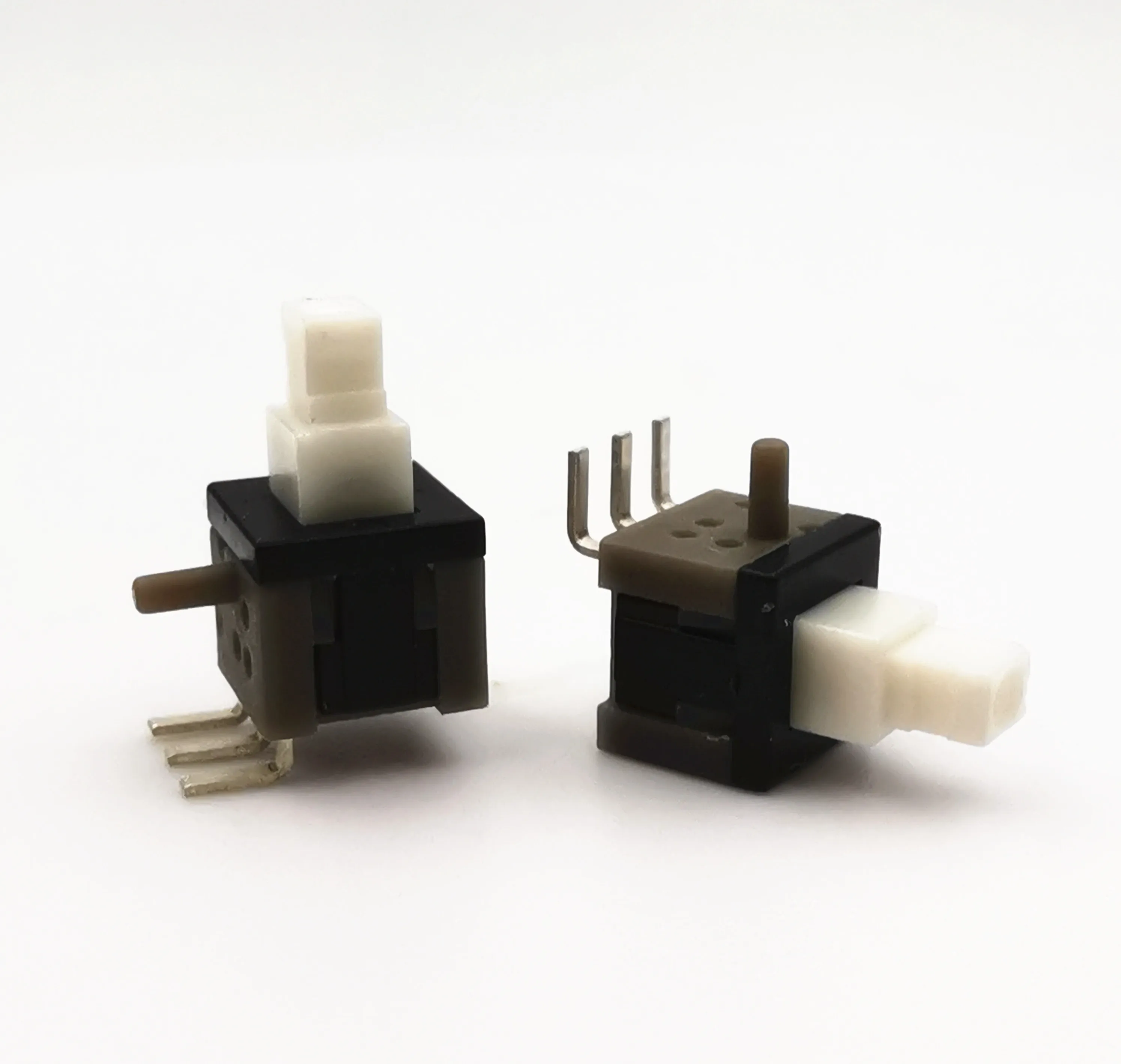 HCNHK Hot sale side pin push button switch 5.8*5.8  lock & non-lock Rohs compliant