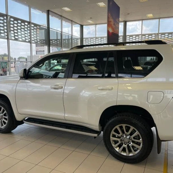 Довольно б/у ToYIta land Cruiser Prado для продажи TXL