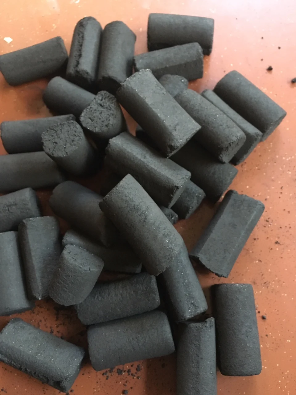 Supplier Coconutshell charcoal Shisha Briquette coconut shell Charcoal Hookah charcoal shisha from pure coconut natural