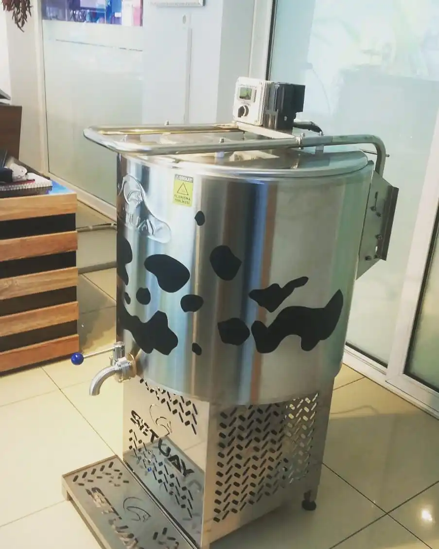 300LT MILK COOLING TANK