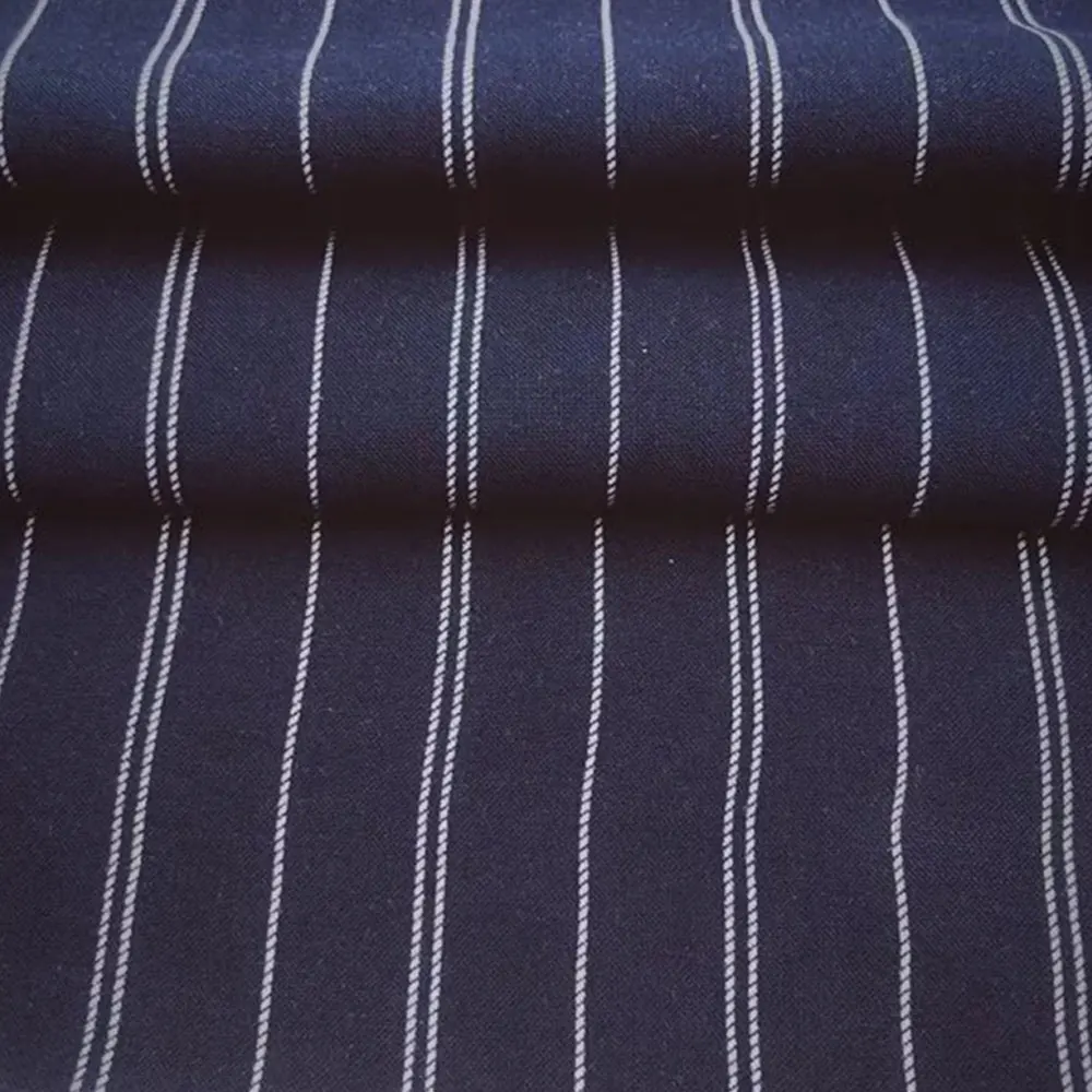 Wholesale Finest Quality 100% Cotton Polyester Yarn Dyed Poplin Fabric for Garments and Home Textile