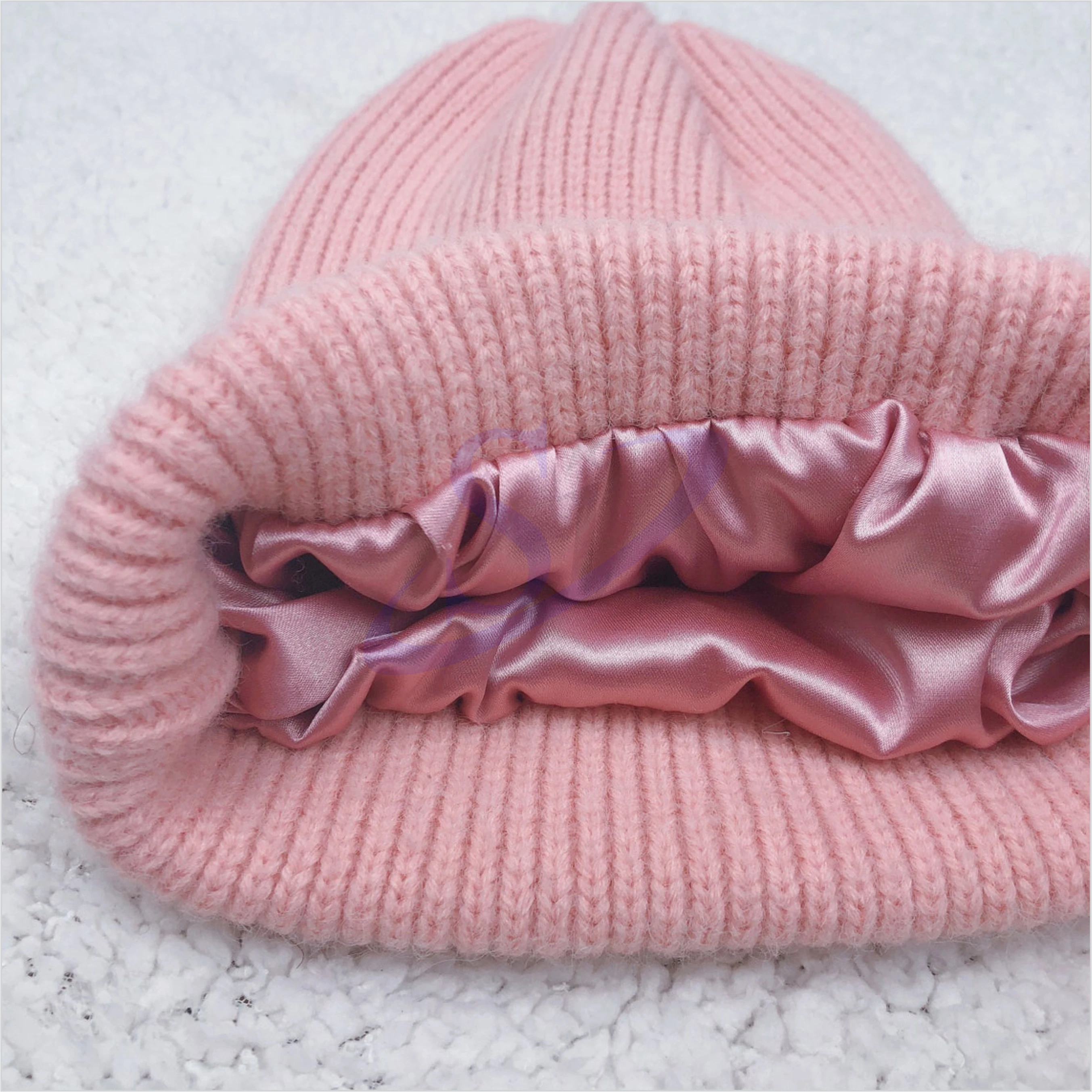  Оптовая продажа облегающие шапки унисекс с индивидуальным логотипом для зимы