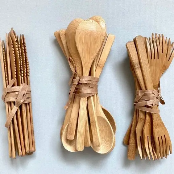 
Amazon Hot Selling 2020 Bamboo Wooden Spoon Fork Knife Flatware Reusable Eco Friendly Vietnam Bamboo Cutlery 