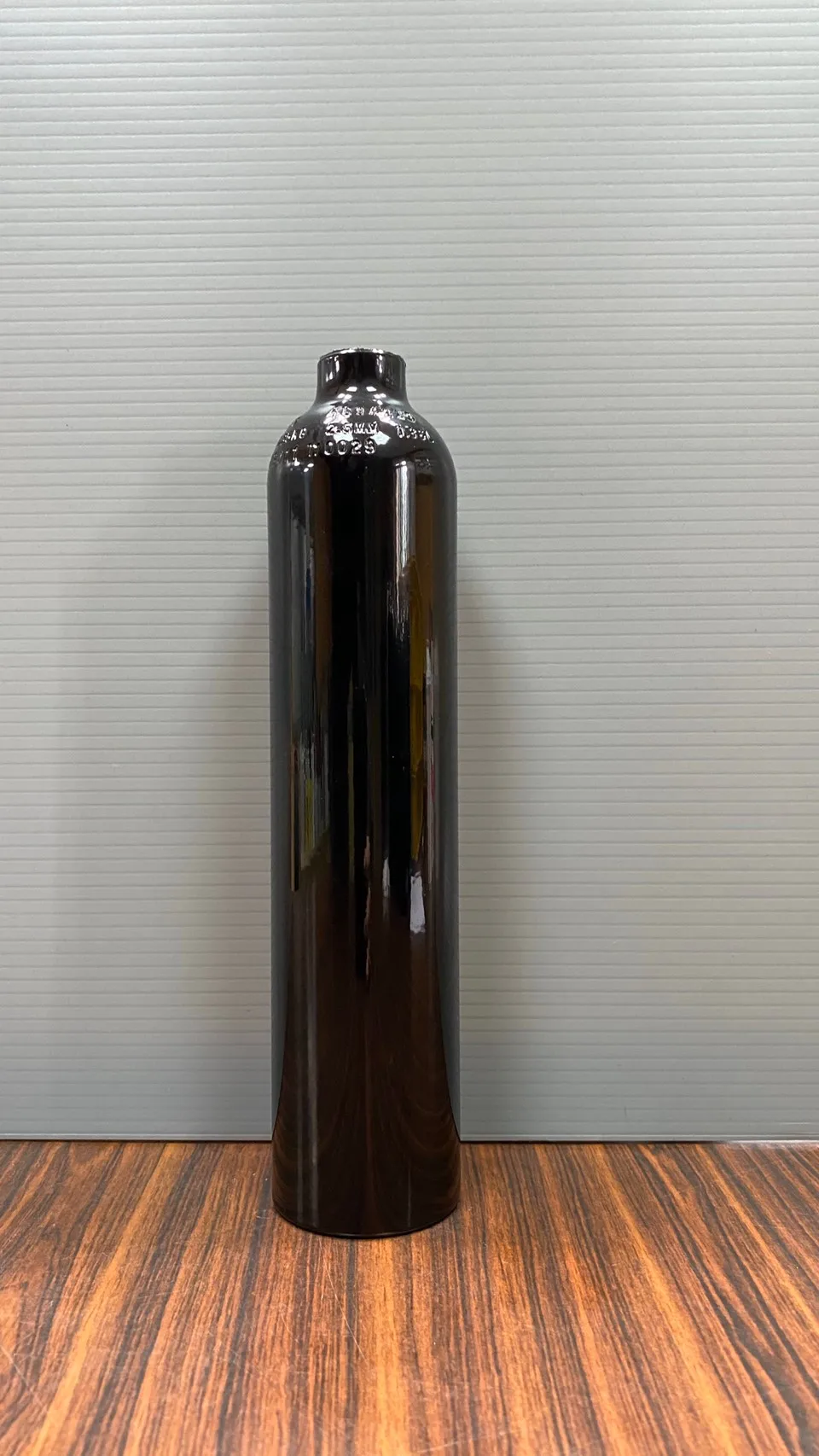 Цилиндр высокого давления pcp 9OZ 0.38L для пейнтбола CO2 с контактным клапаном