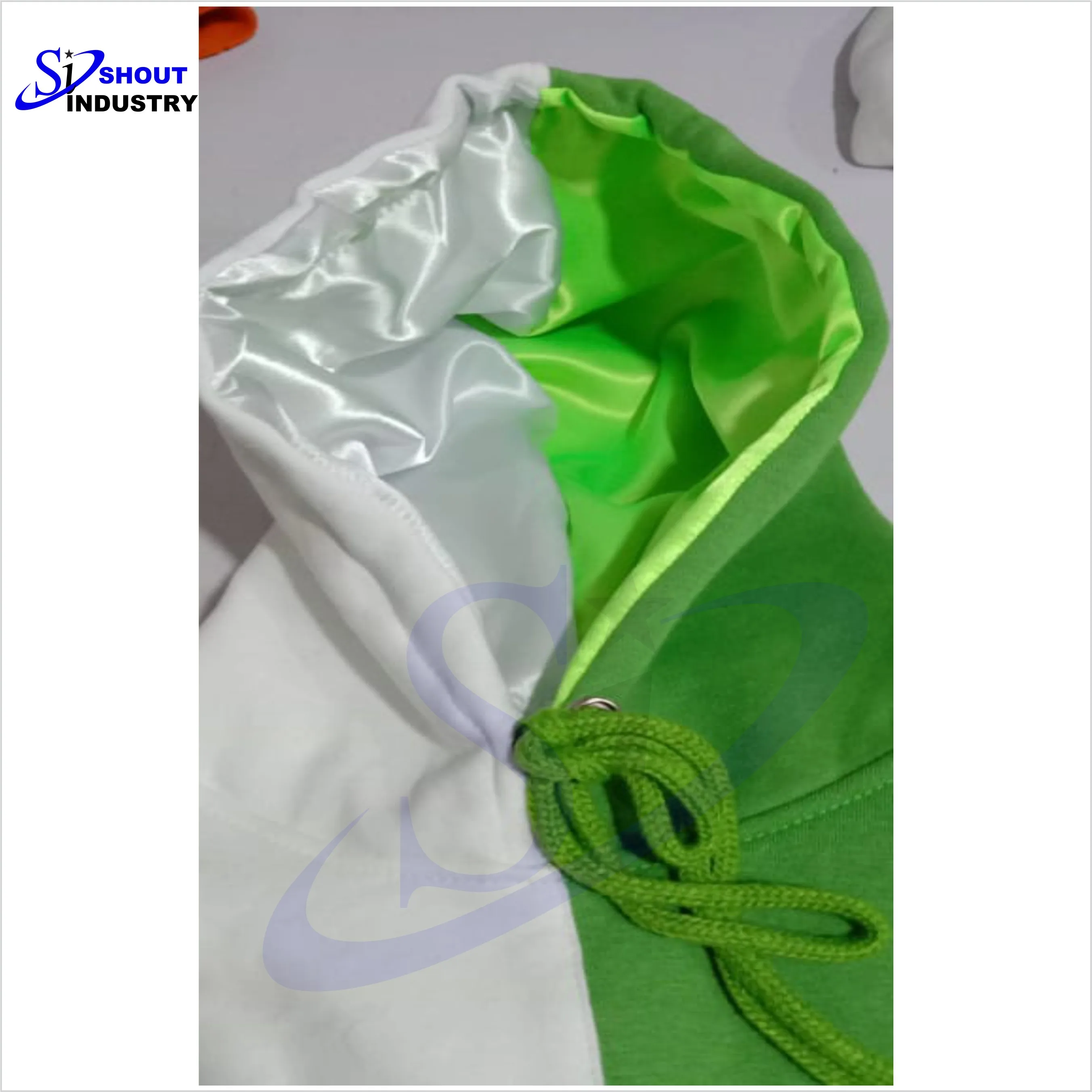 Wholesale blank colorful hoodie with silk lined hood plain men pullover hooded sweatshirts custom satin lined hoodies