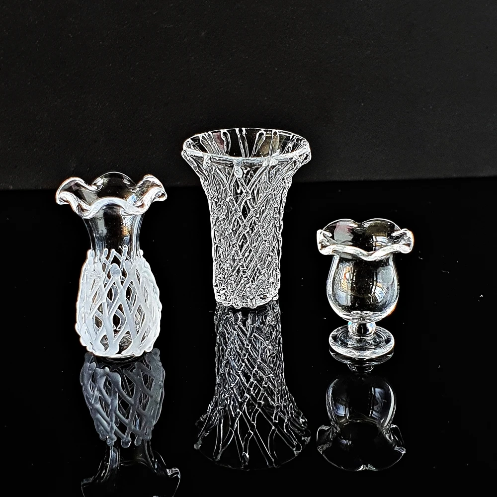 Dollhouse Miniatures Flower Glass Vase