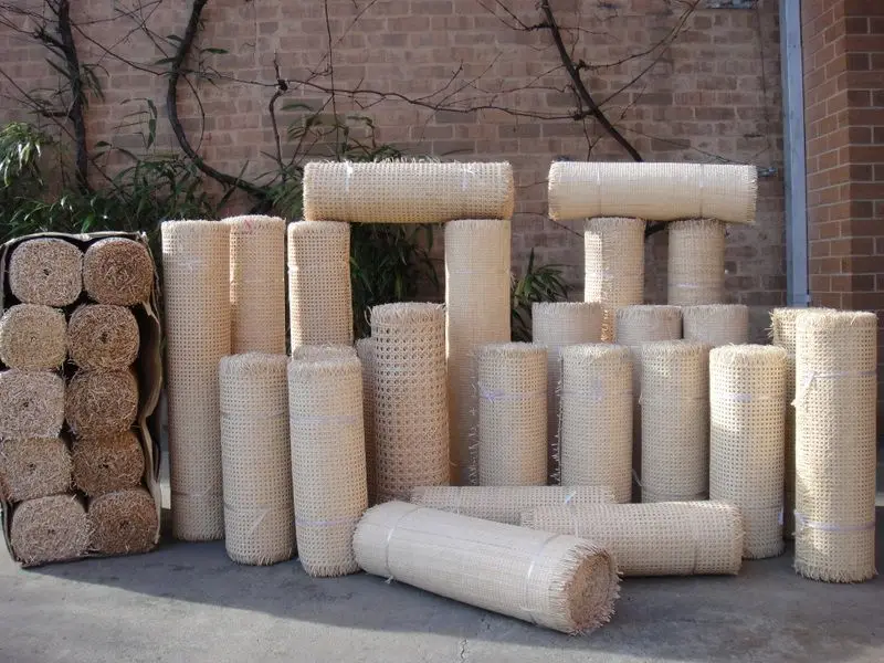 Hot Sale Vietnamese Product Natural Mesh Rattan Cane Webbing Roll Custom Size For Furniture In Vietnam