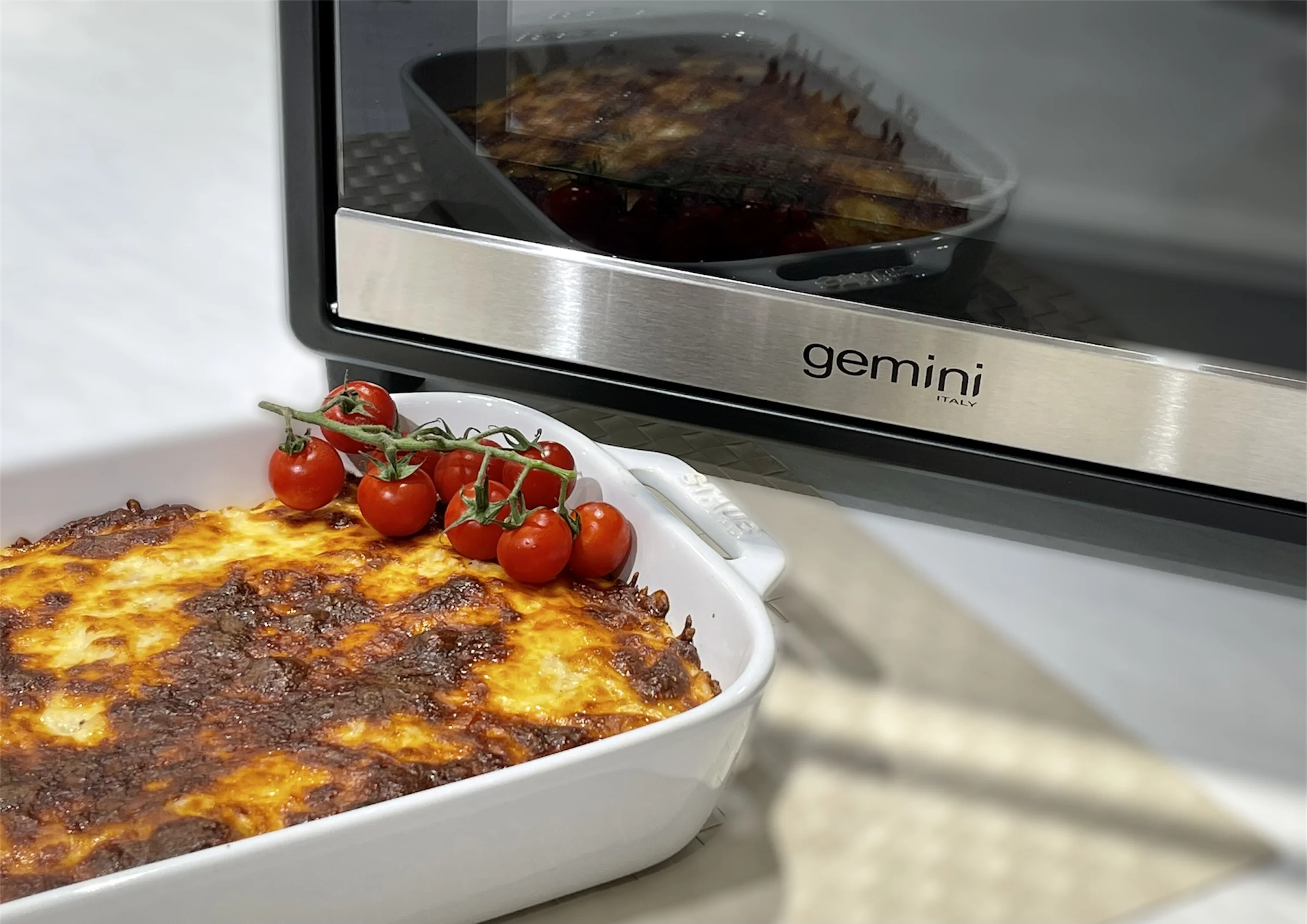 Fast Delivery Promotional Price 35L Touch Control Oven For Outdoor