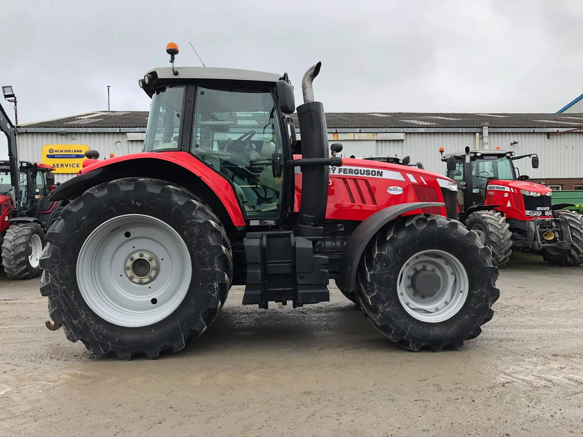 Quality New Massey Ferguson 385 4wd MF 375 tractor for