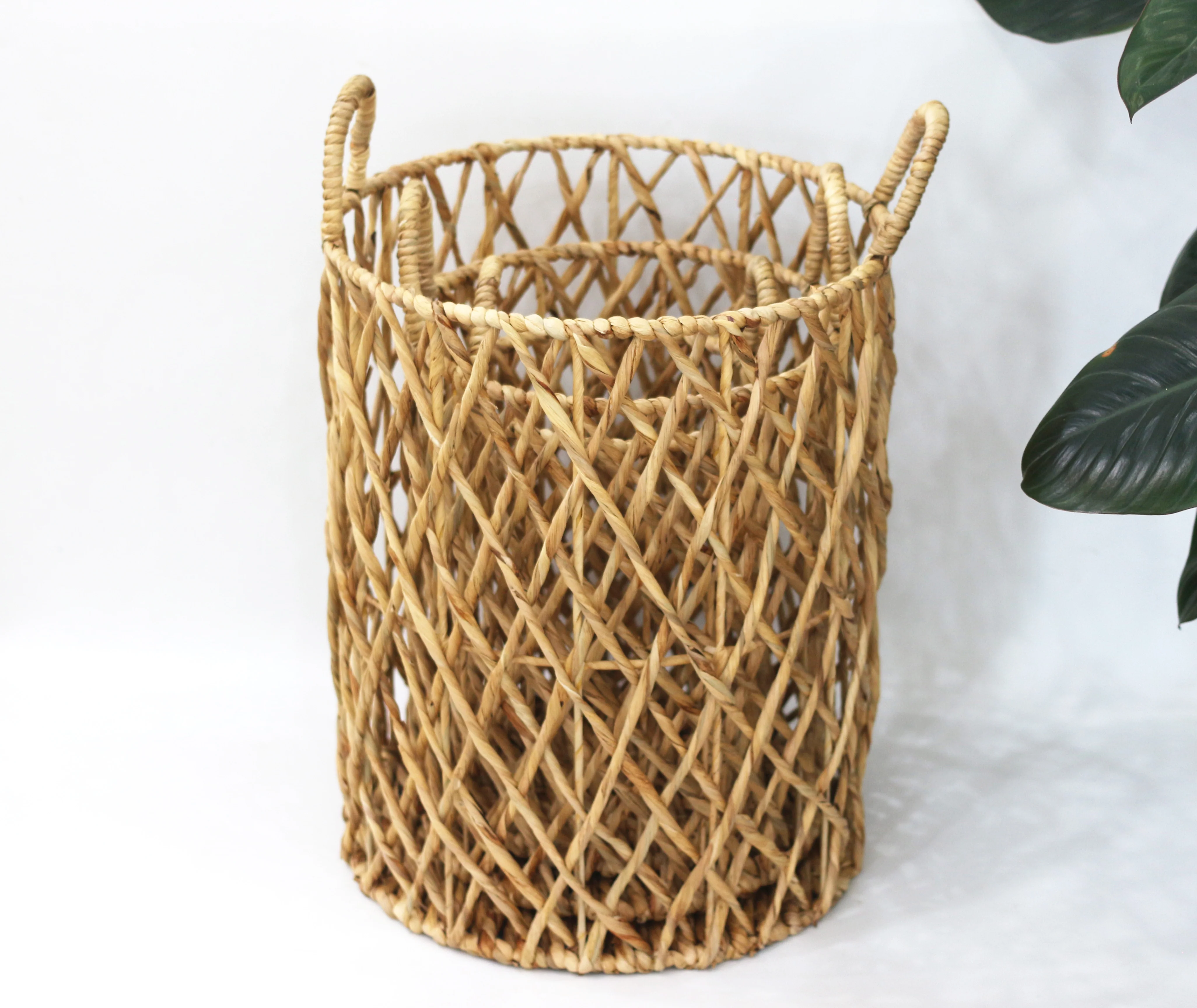 Folding Feature and Neatening/Storage Use Water Hyacinth Baskets