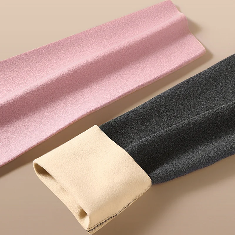 
Women Thermal Flexible Cozy Round Neck Double-face Fleece Underwear Set Loungewear With Long Sleeve Shirt and Pants Gray 