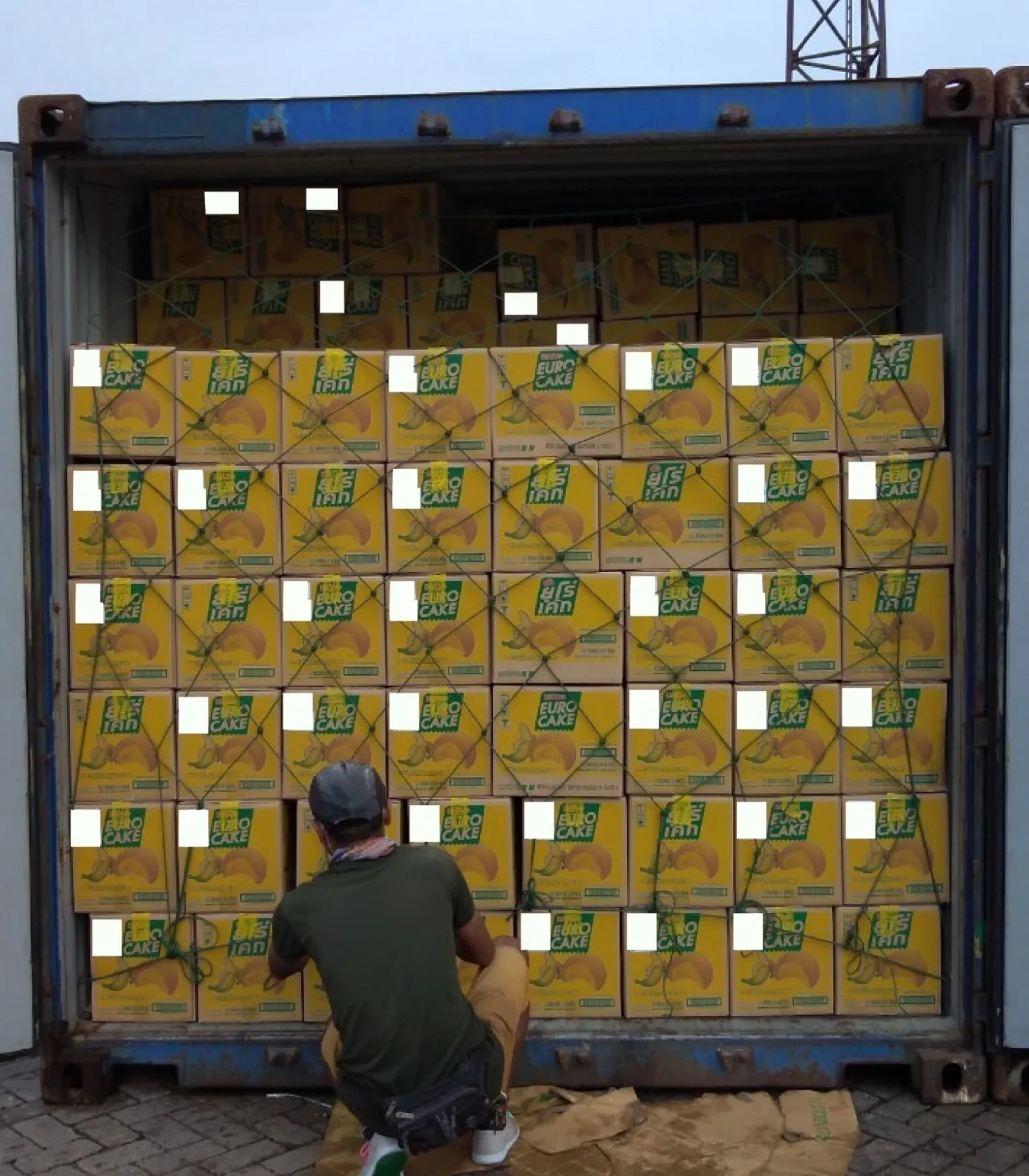 Wholesale Euro Custard Cake Original Puff Cake High Quality Thai Original Snack  24G.