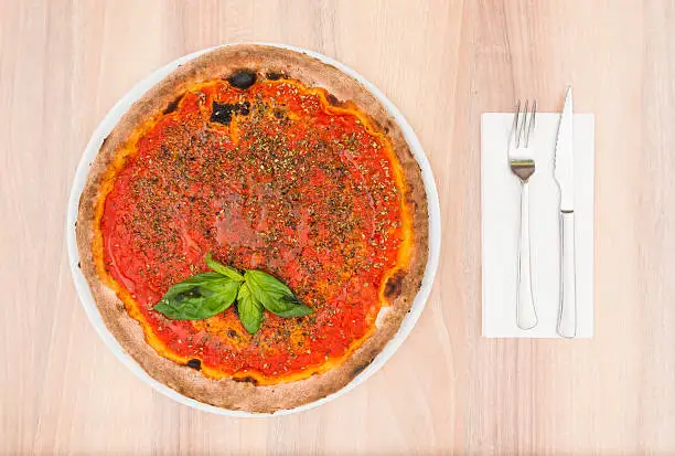 Высококачественная пицца ручной работы, уже приправленная томатной Красной неаполитанской корочкой, 10,63 дюйма, для пищевого сервиса