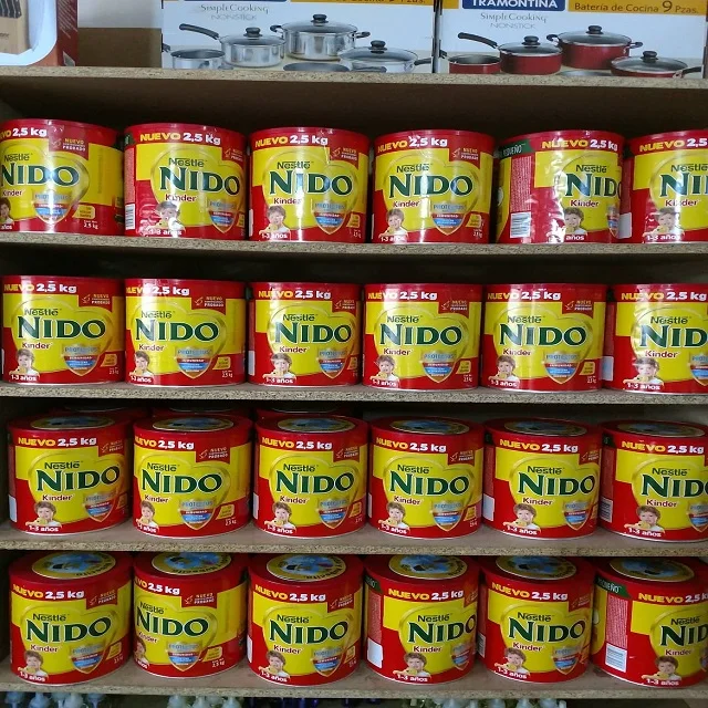 Чистый порошок молока NIDO