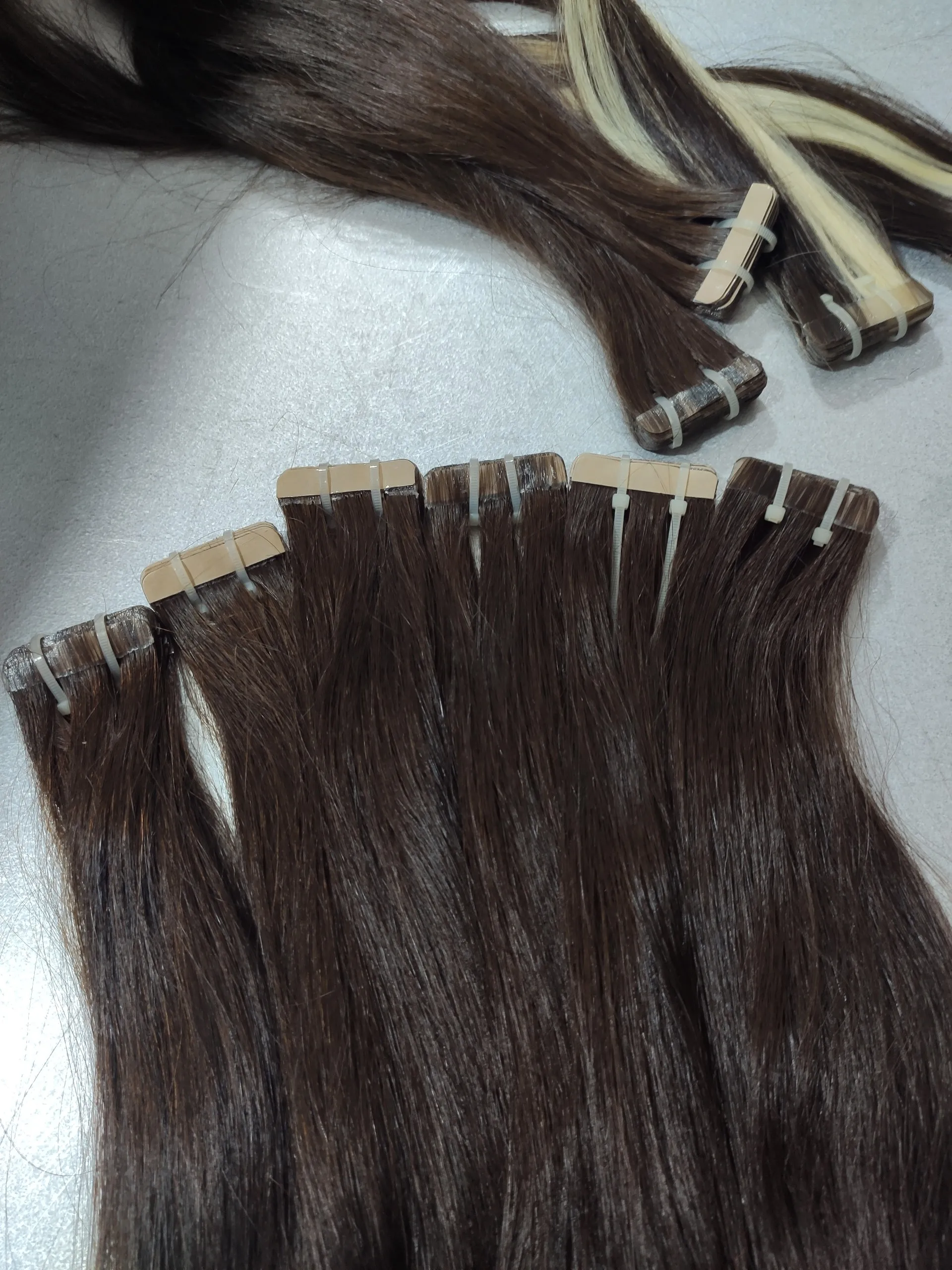 Натуральные ленточные волосы высокое качество вьетнамские 100 г оптовая продажа волос лучший продавец