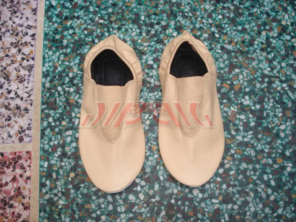 Adult leather gymnastic shoes