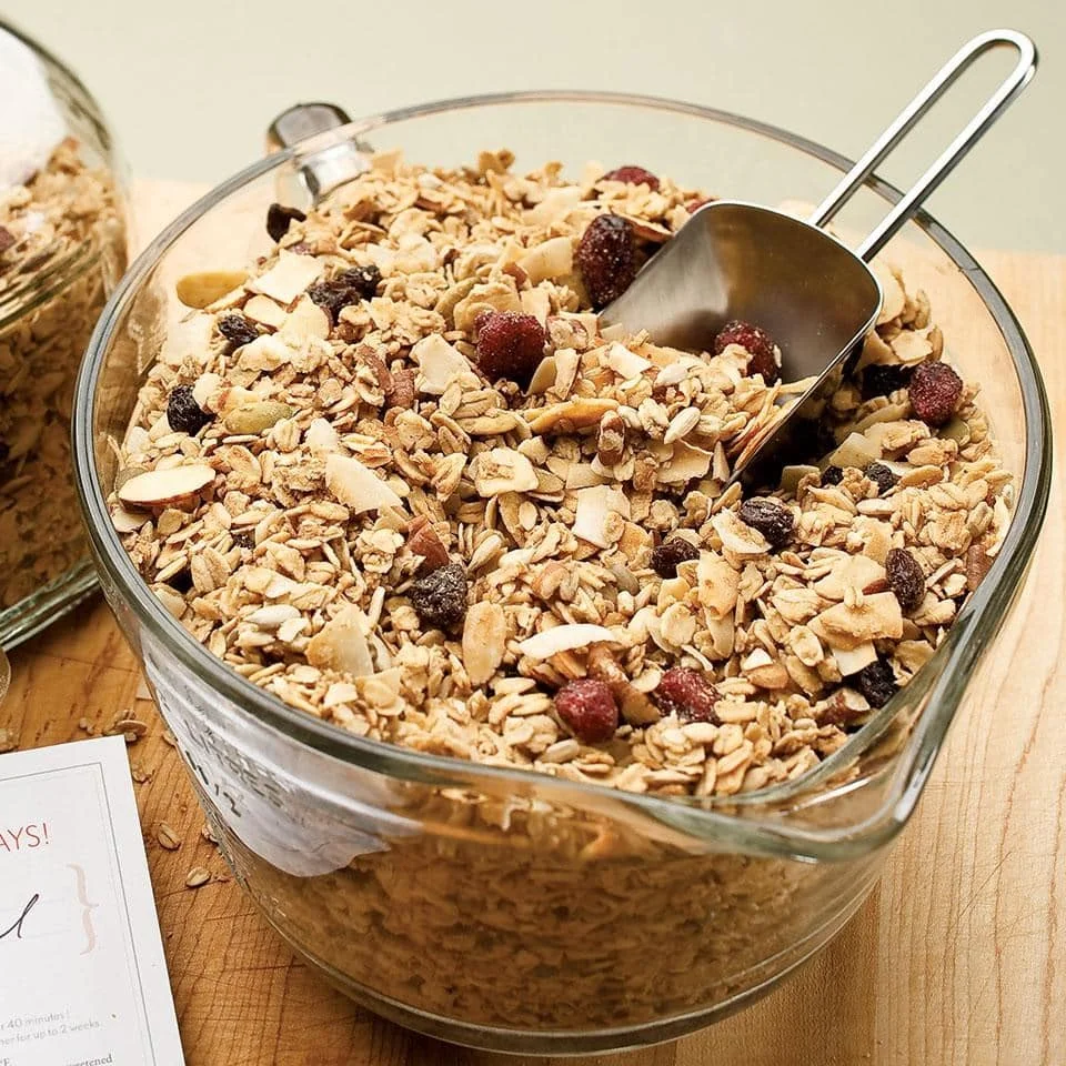 
Granola Fruity Berry - Best Selling Cereal of Instant Cooking Breakfast with Oats Almonds Rice Crispy Cashews 