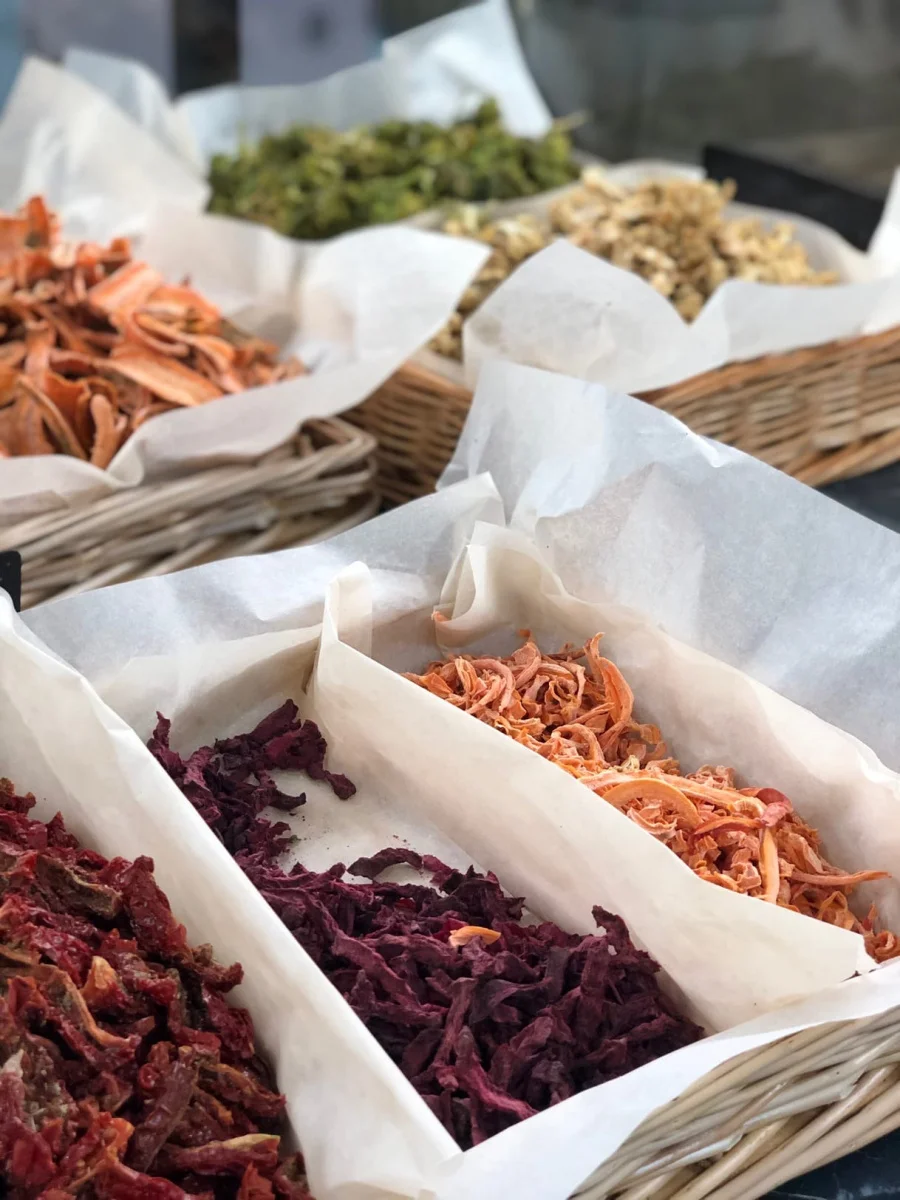 Dried carrots carrot chips  vegan organic red carrot