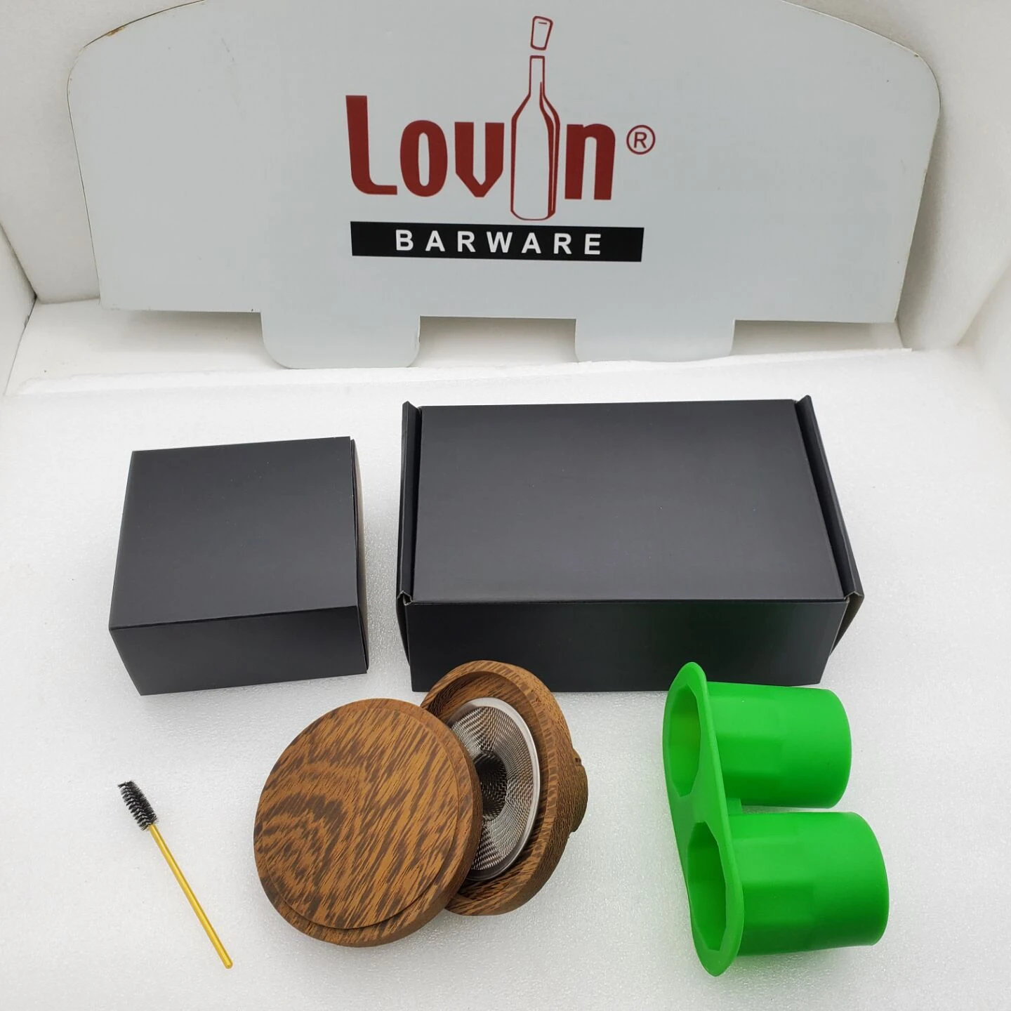 Whisky smoker with ice mold, Whisky ice cube with ice cups, Whisky Smoker