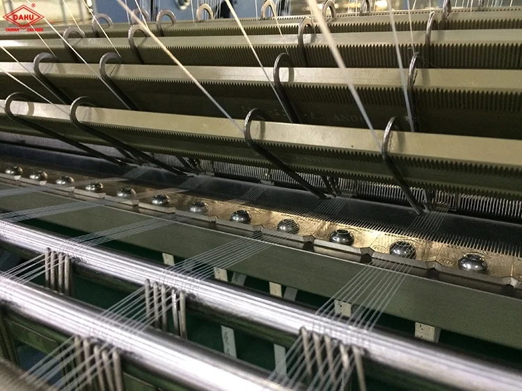 DAHU LACE MAKING CROCHET MACHINE FOR GARMENT TEXTILE