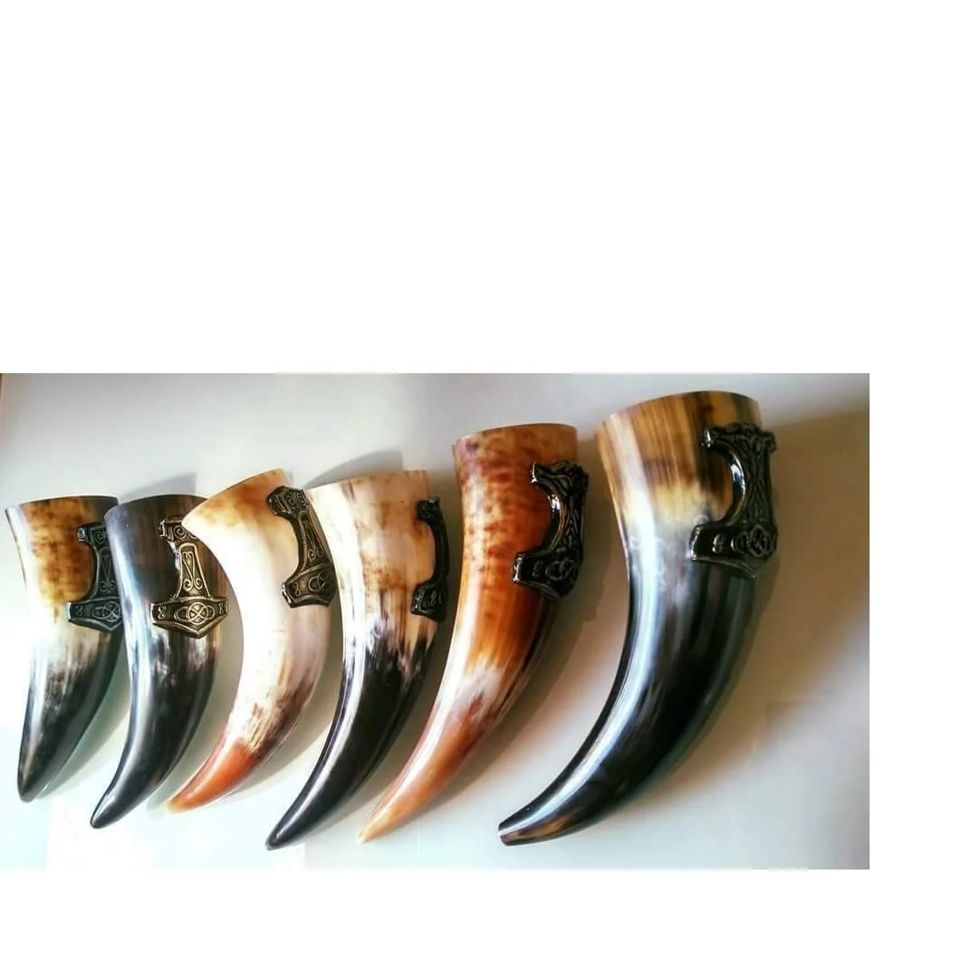 customized natural handcrafted Eco friendly top quality polished viking drinking horn for home restaurant and hotel from India.