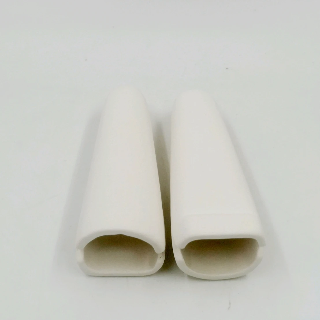 Ceramic Pleco Cave Fishes Shrimp Breeding Shelter Aquarium Decor Ornament for Betta Cichlid Rest