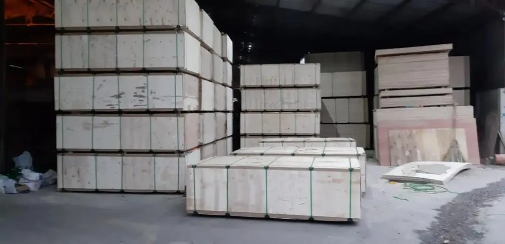 Vietnam high quality commercial plywood, cheap price