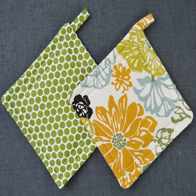 Heat Resistant Quilted Pot Holder & Oven Mitts Supplier 100% Cotton Kitchen Use Pot Holders For Kitchen Sustainable Reusable