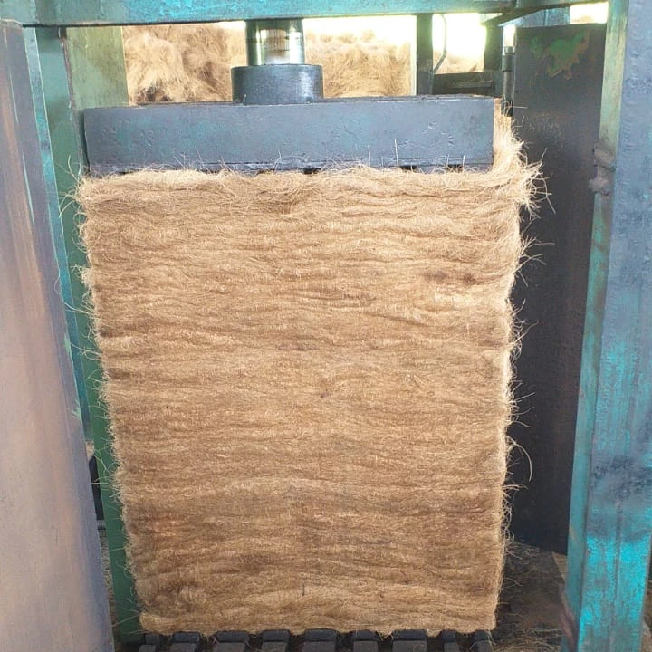 Coco Fiber Supplier - Coco Fiber Manufacturer Indonesia Natural Coco Fiber Best Growing Media Indonesia Cocopeat