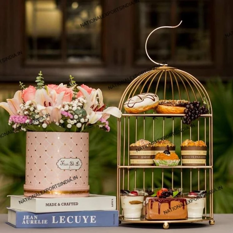 
 Декоративная клетка  