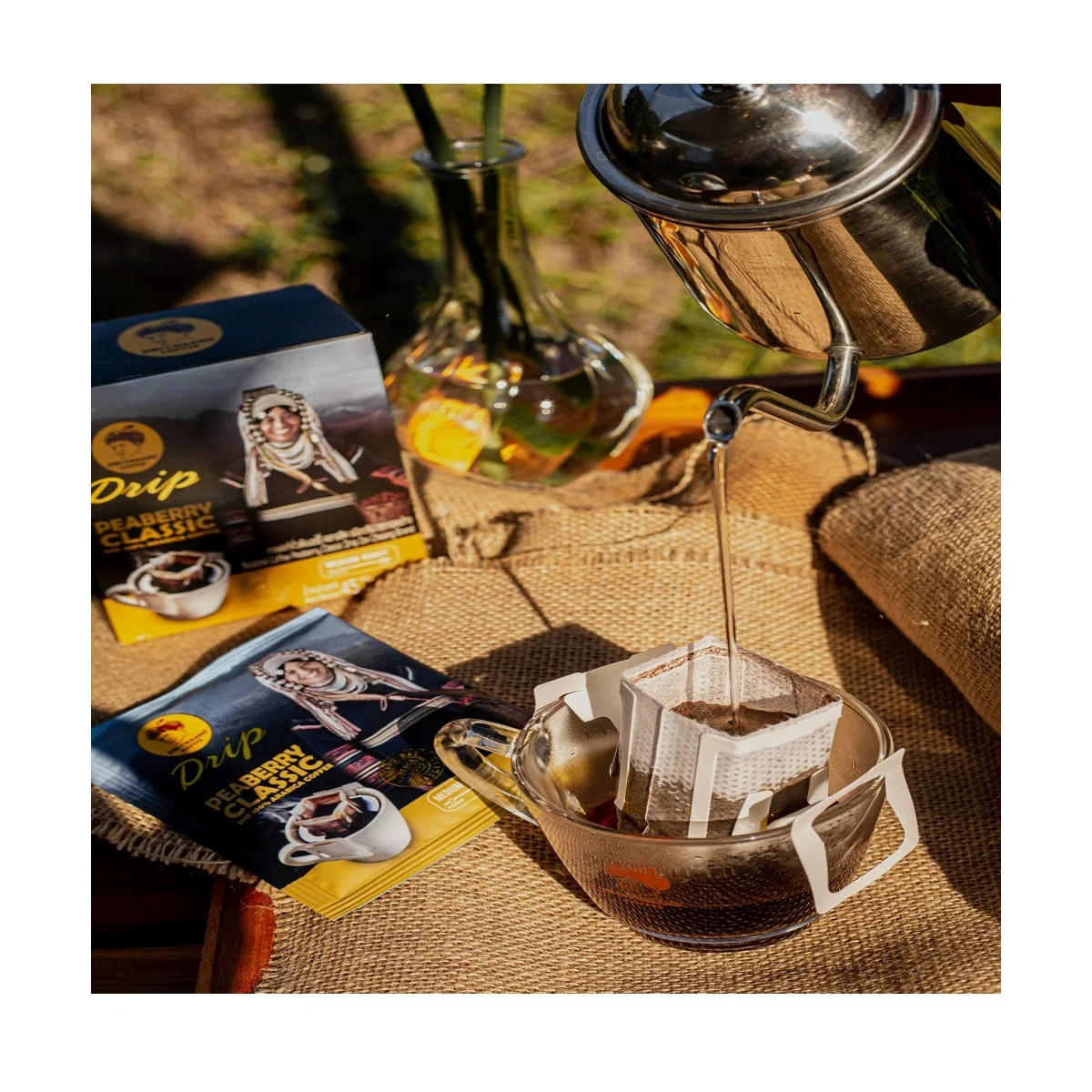 
Mellow Taste Fruit Flavour Roasted coffee Peaberry Classic Drip bag Doi Chaang Band 