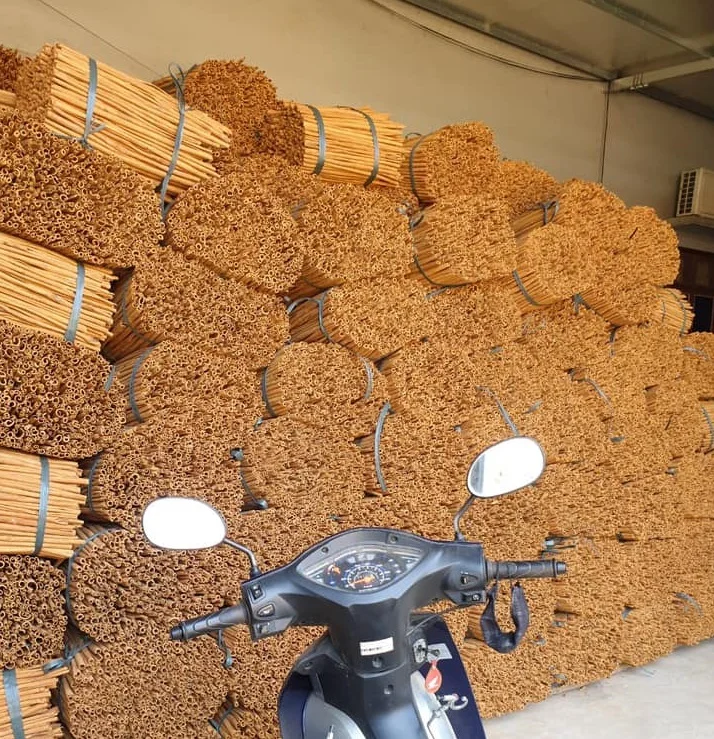 Premium Quality Cassia/ Cinnamon from Manufacture from Vietnam Ms.Lucy +84 929 397 651