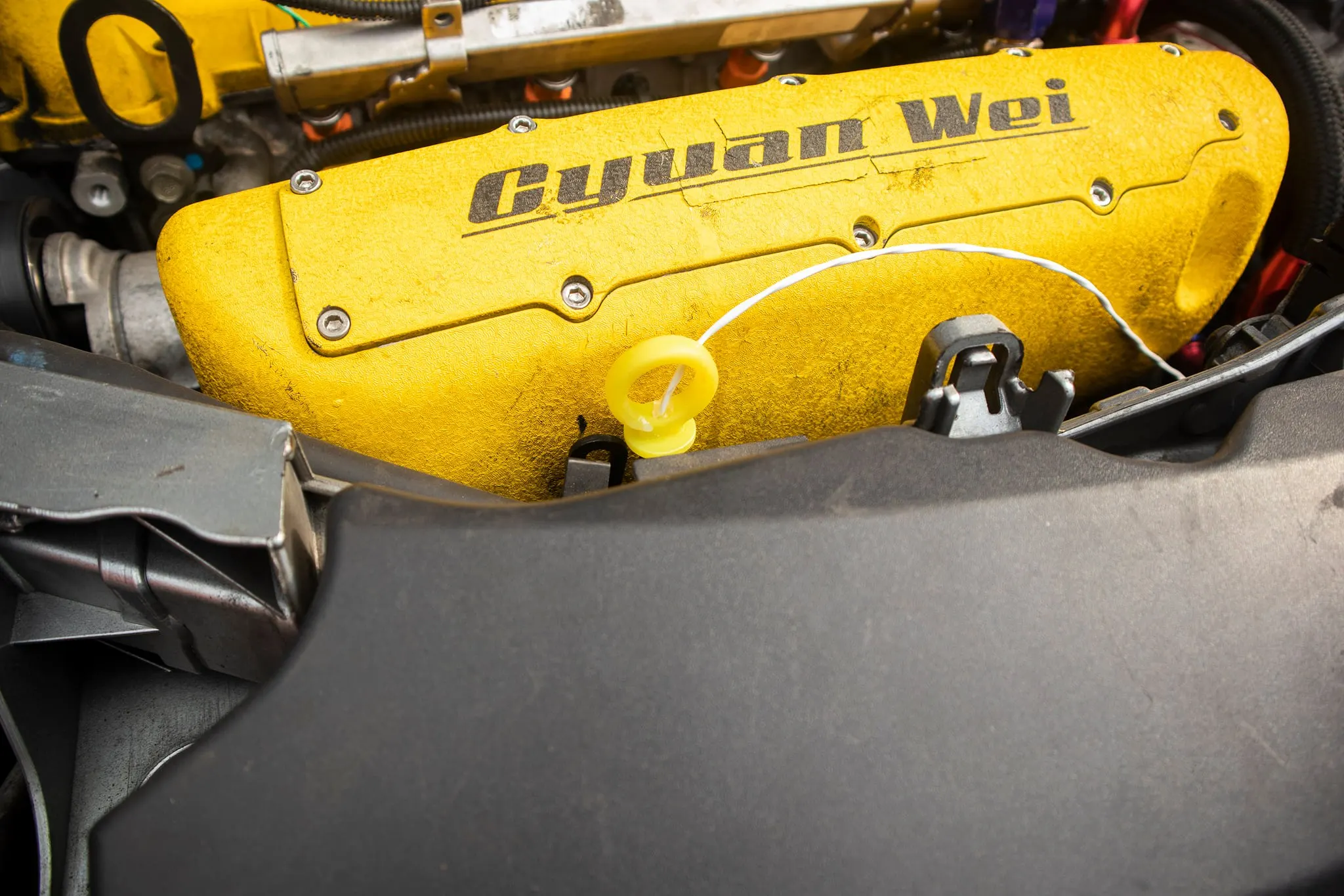 Oil Dipstick Gauge Oil Temperature compatible with Ford Focus MK2