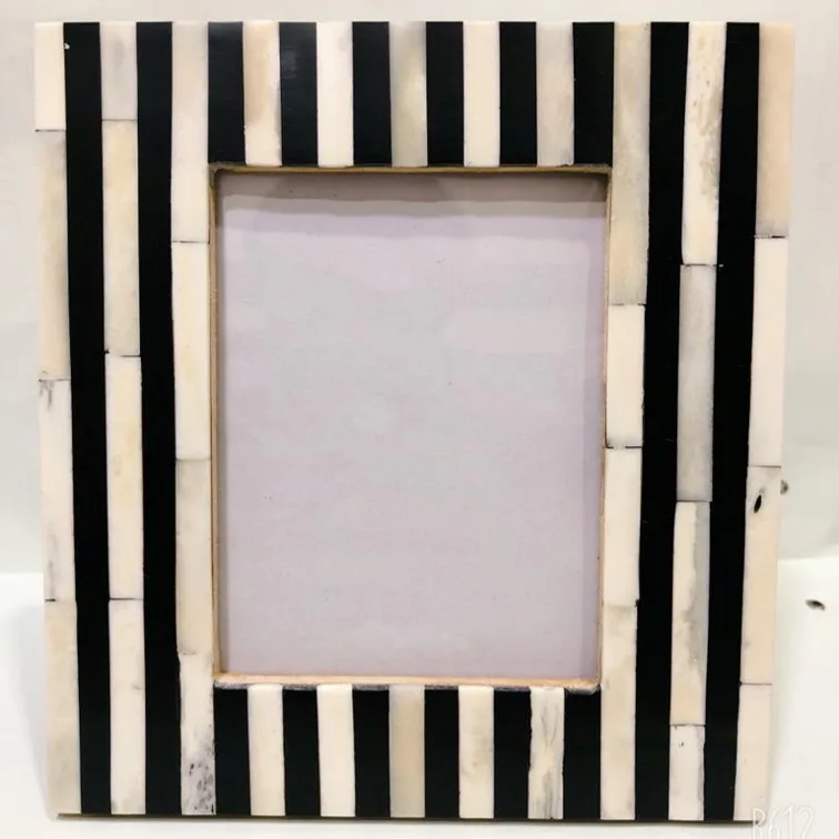 Natural Wooden Photo Frame Table Decor for your Marriage Gift in United States For Special Day Direct From Manufacture.