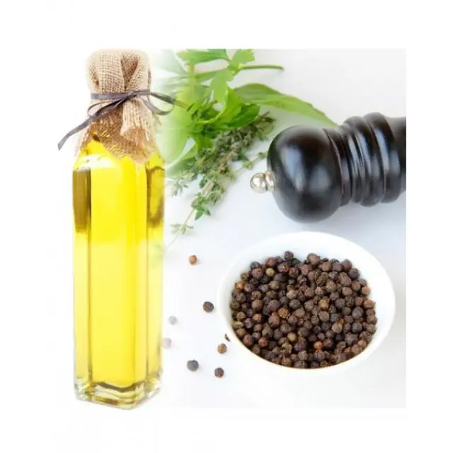 Best grade high quality black pepper oil for reduce muscle pain from India