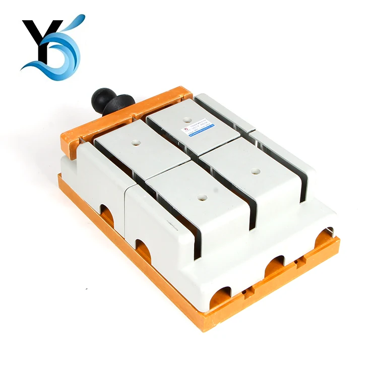 
BY knife switch HS11F 400-38 