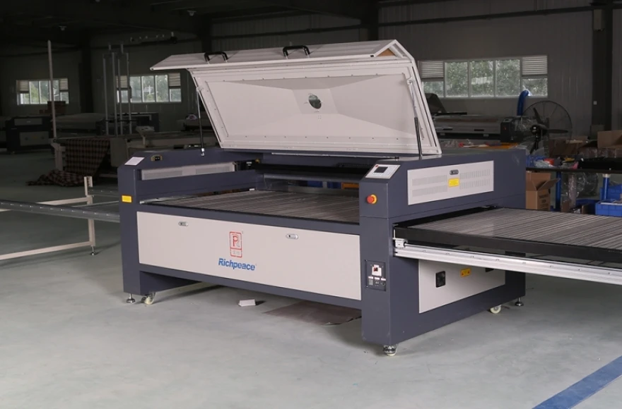 
RICHPEACE Laser Engraving Cutting Machine 