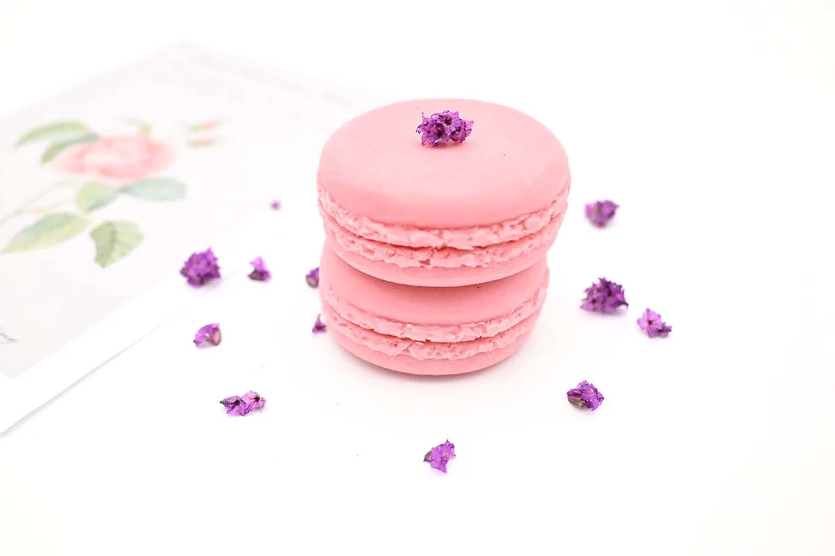 Macaron style rose natural skin lightening soap For face cleaning