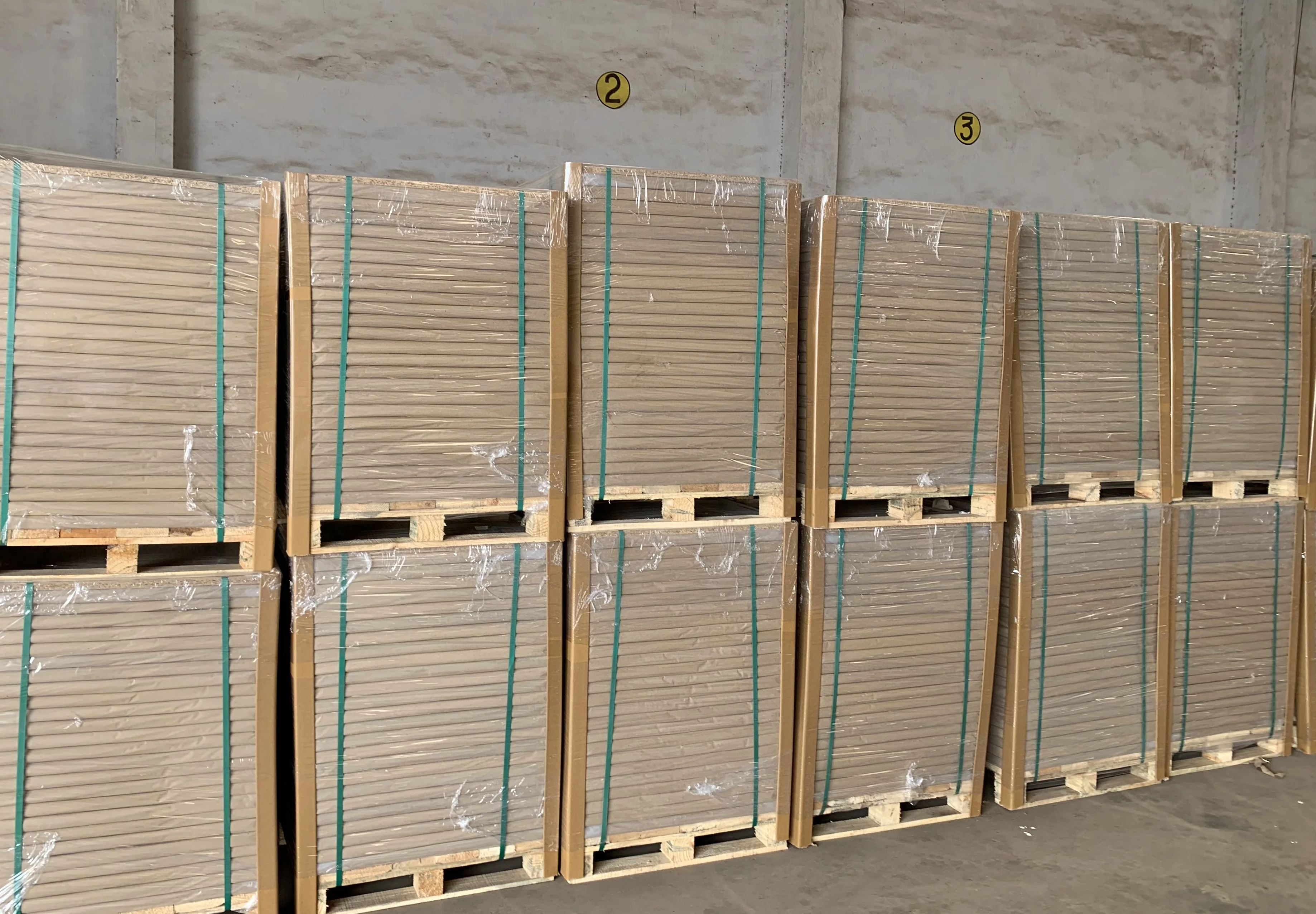 DOUBLE SIDE COATED DUPLEX BOARD