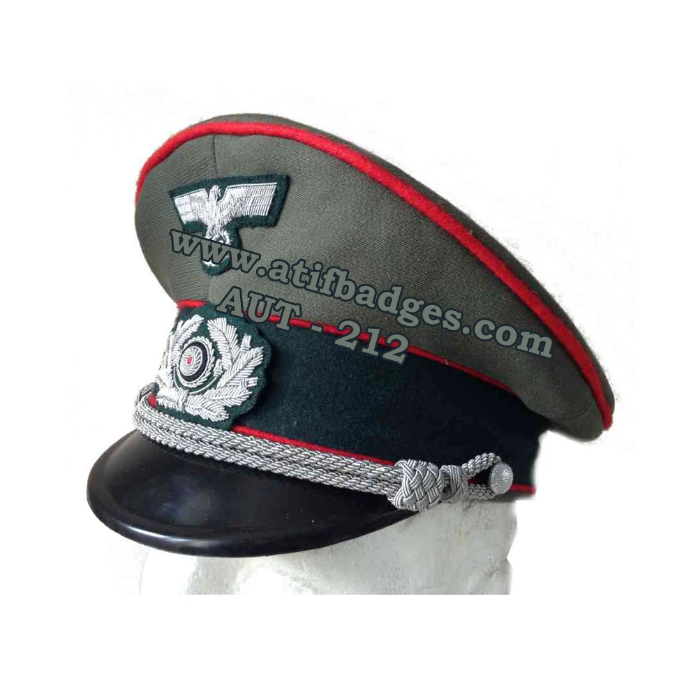 
WW2 WWll GERMAN ARMY ARTILLERY OFFICERS VISOR CAP with bullion badges wreath and eagle insignia in silver bullion wire 