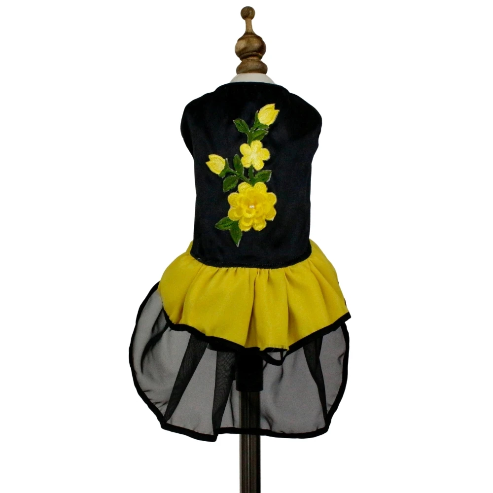 High Quality Fancy Custom New Design Chiffon Round Neck Dress For Dogs (Small Size)