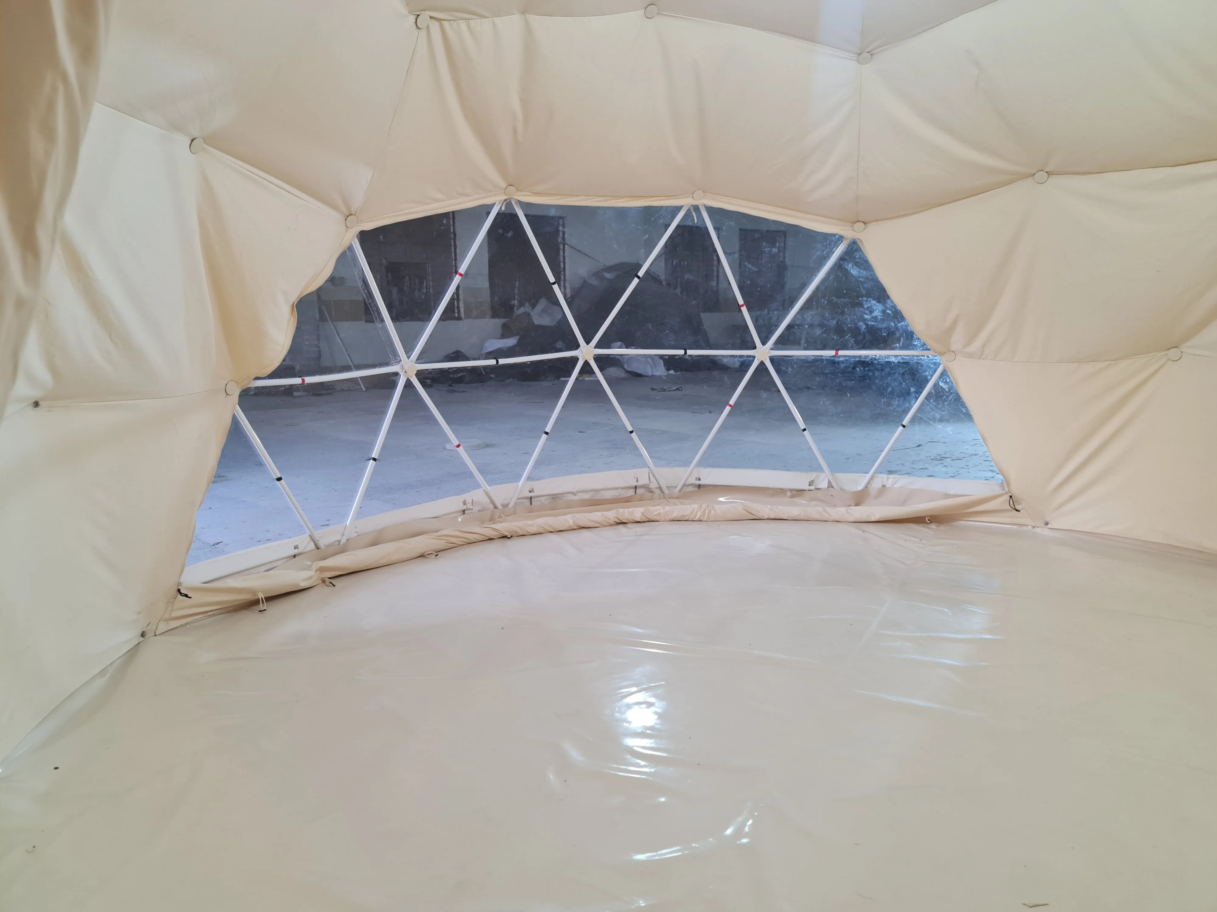 Luxury Geodesic Dome Glamping Tent For Outdoors with Sunlight-Windows Geodesic Tent For Outdoor Event Party Wedding Camping