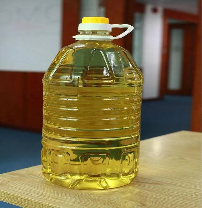 Refined Soybean Oil and CRUDE SOYBEAN OIL****!