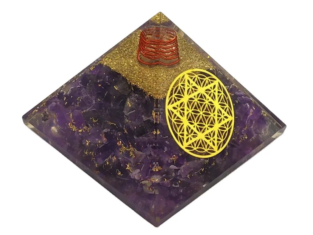 High Quality Amethyst Orgone Pyramid with Copper Coil Orgonite Orgone Pyramid