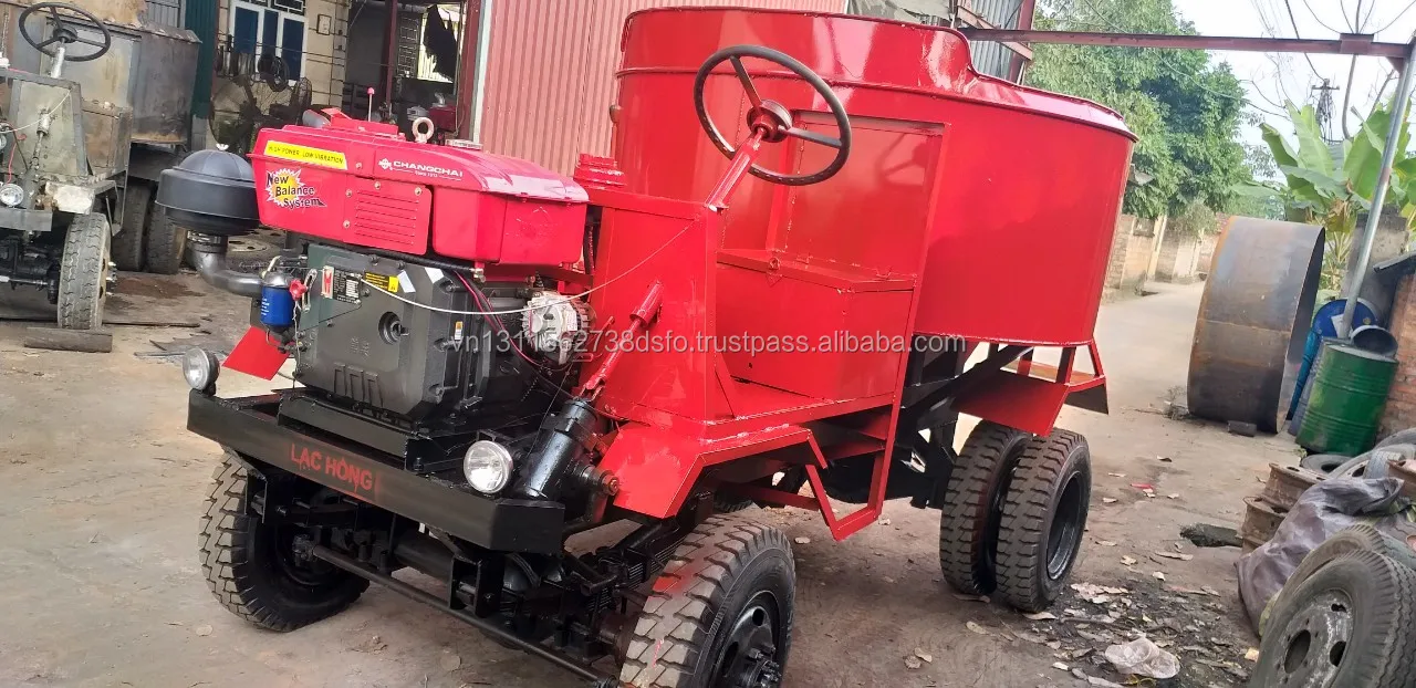 Product newest 2021 self loading concrete mixer 1500Liter driving two moving axles origin from Vietnam diesel engine 30HP 35HP