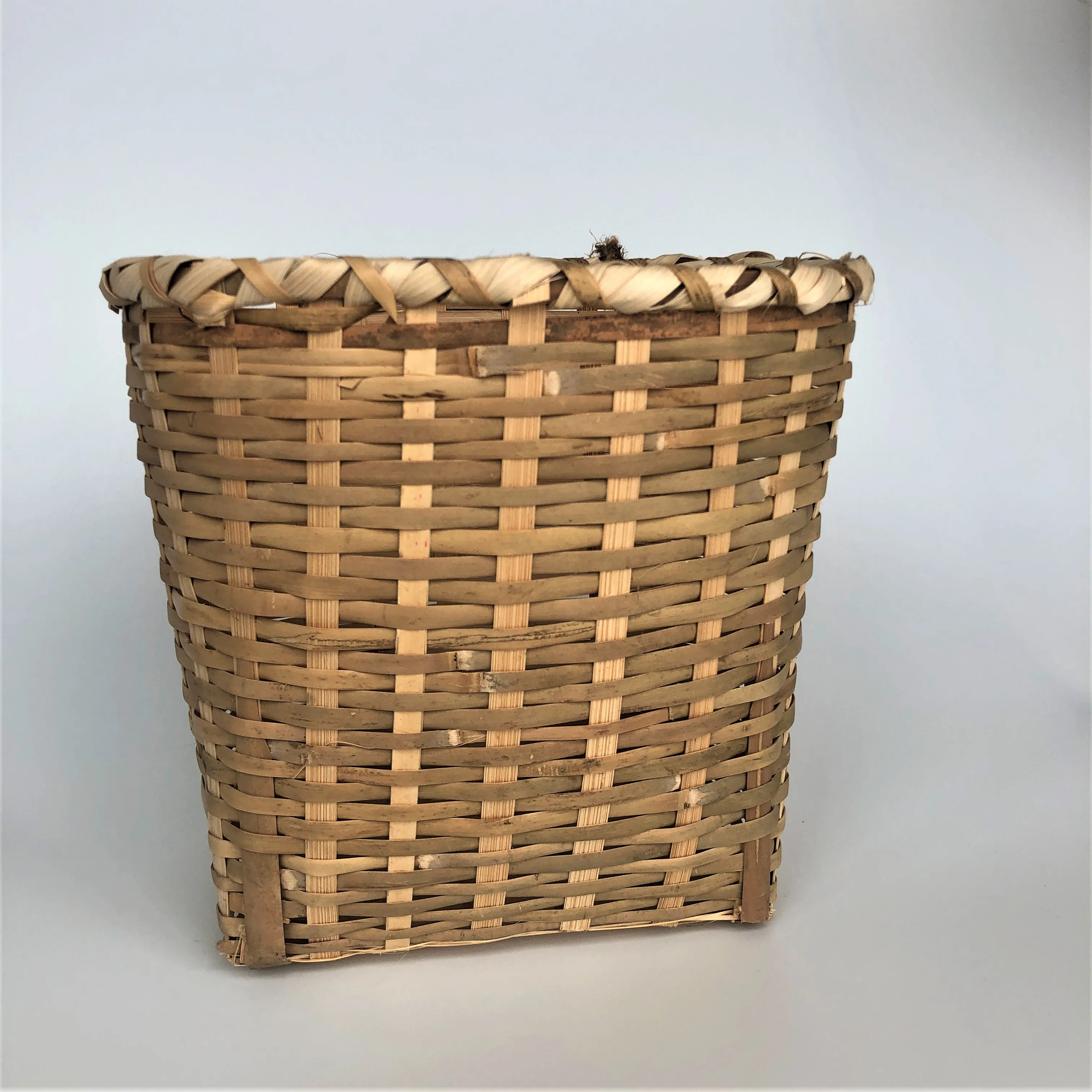 Hot Selling High Bamboo Woven Food Fruit Basket Japan Standard