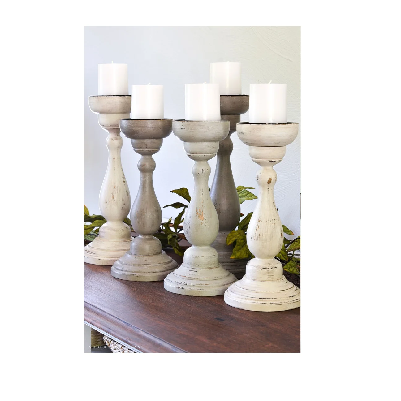 Modern Design Wooden Pillar Candle Holder Stands 3 Piece Wood Candlestick Centerpieces for Tableware Use