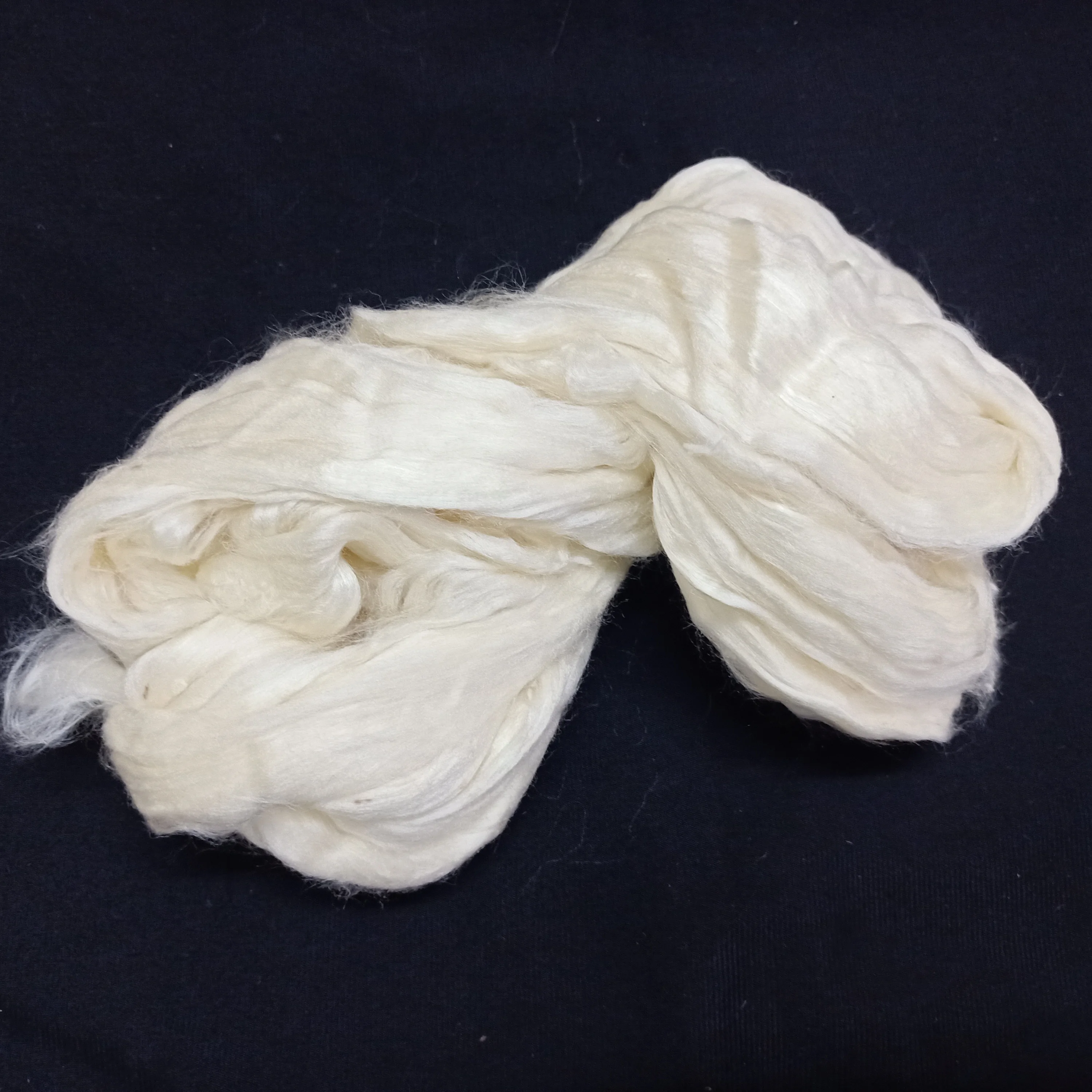 custom made 100%  natural eri silk sliver in white suitable for dyeing ideal for yarn and fiber stores for resale