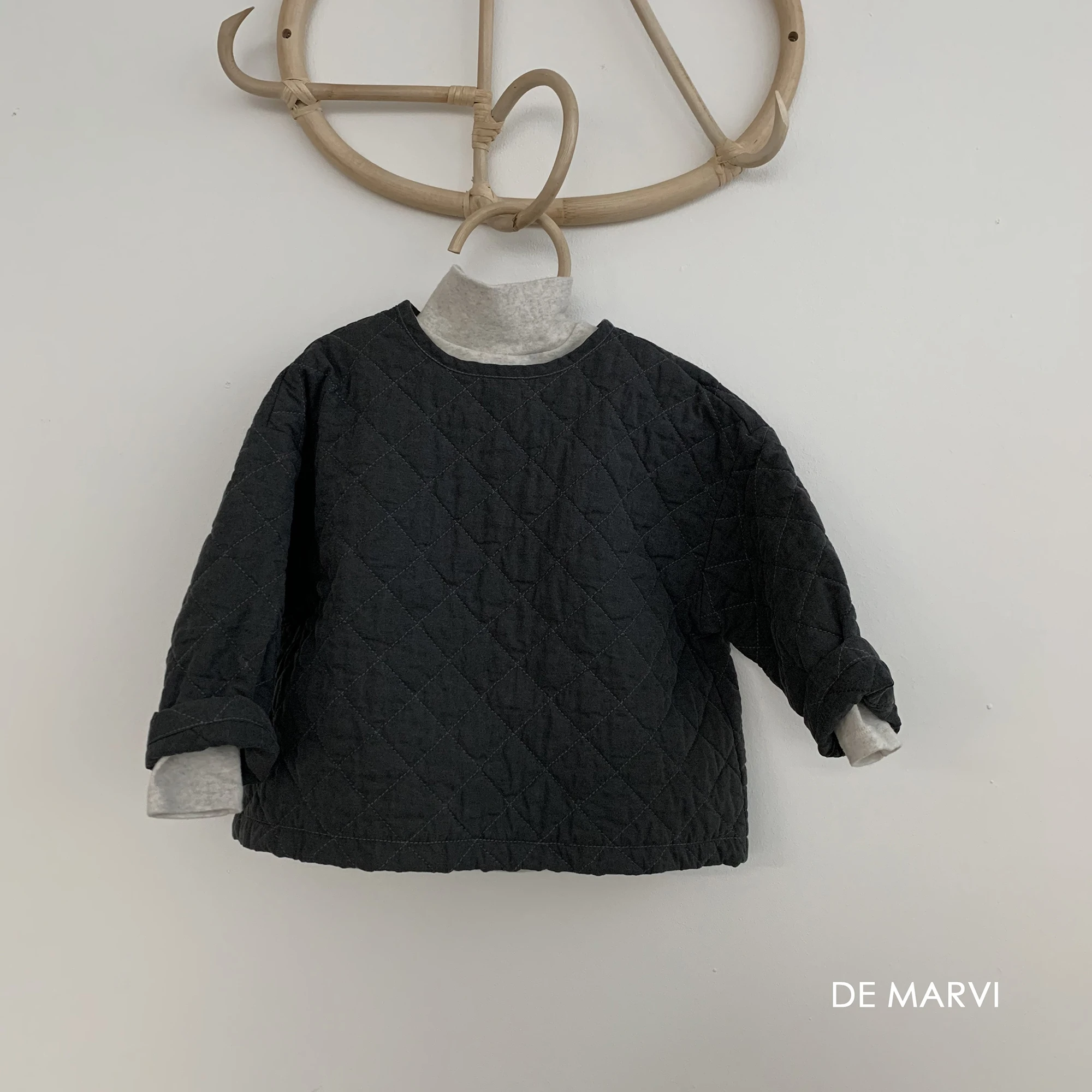DE MARVI Kids Boys Girls Quilted Pullover Children Toddler Shirts Sweater Cardigan Clothes Wear OEM Wholesale MADE IN KOREA